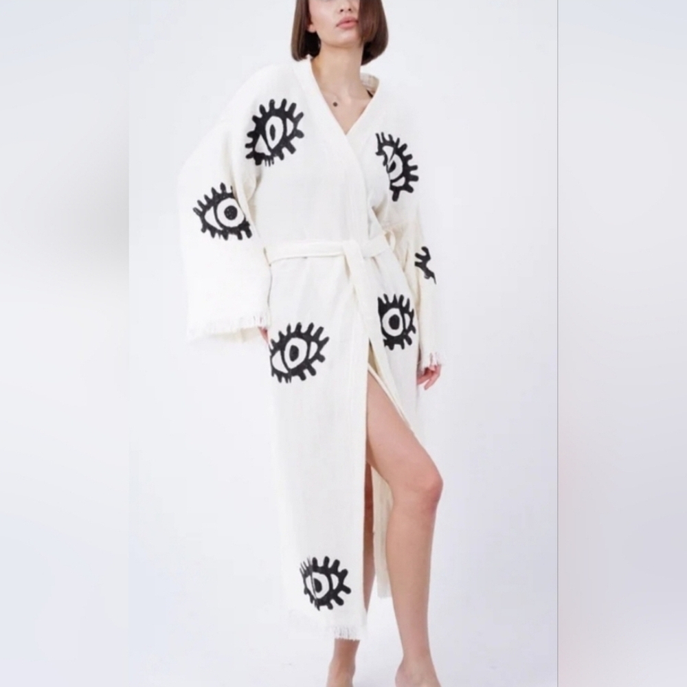 The Paige - 100% Turkish cotton - white with black eyes.